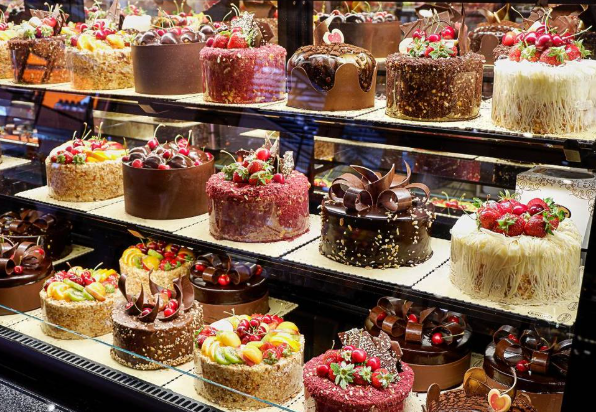 PASTELERÍA ARTESANA CON SERVICIO DE CATERING