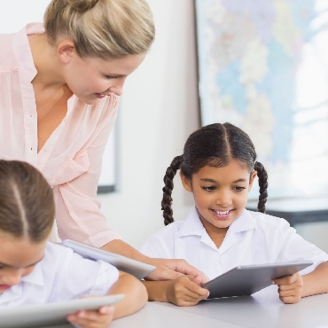 ESCUELA DE FORMACIÓN LINGÜÍSTICA EN ANDORRA