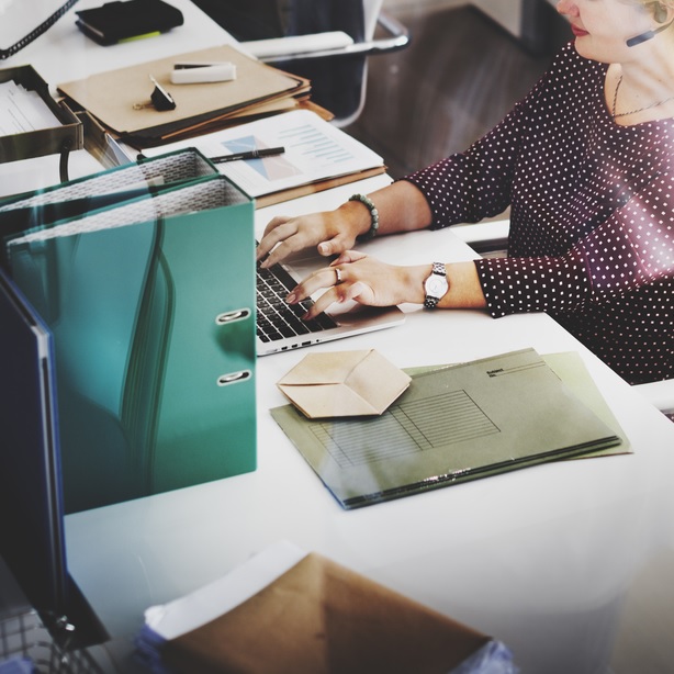 EMPRESA DE CREACIÓN Y DISTRIBUCIÓN DE CONTENIDOS Y HERRAMIENTAS PARA LA FORMACIÓN